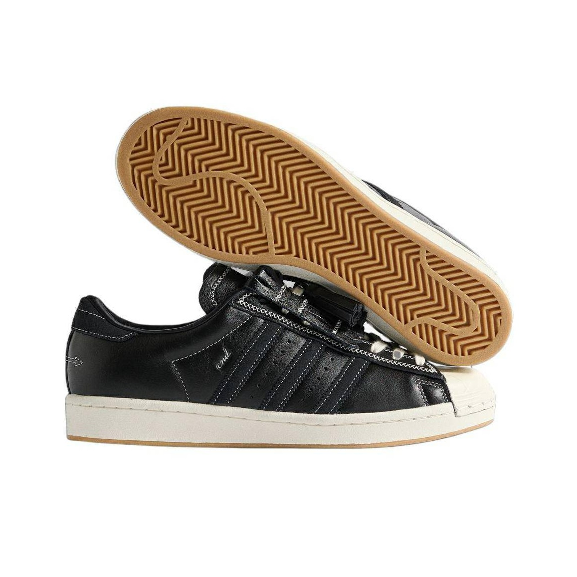 أحذية سكيت بورد سوبرستار من أد - مراجعة Adidas Shoes Superstar وسعره