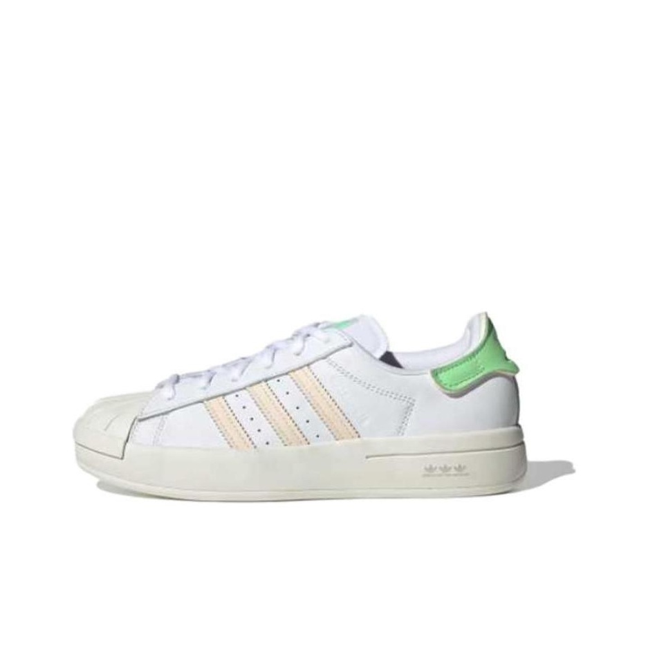 أحذية سكيت بورد نسائية من أديد - مراجعة Adidas Shoes Superstar وسعره