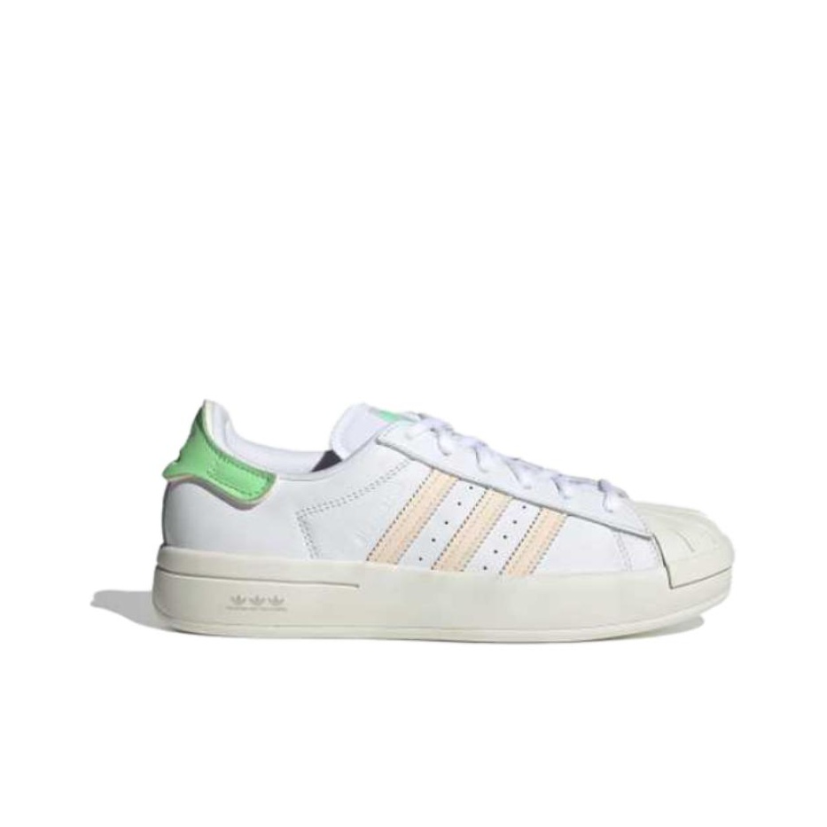 أحذية سكيت بورد نسائية من أديد - مراجعة Adidas Shoes Superstar وسعره